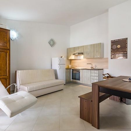 Apartments Gloria Ližnjan Dış mekan fotoğraf