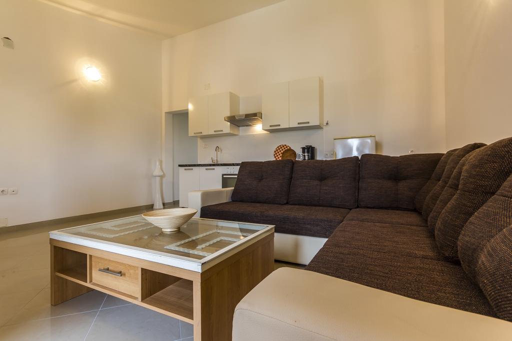 Apartments Gloria Ližnjan Dış mekan fotoğraf