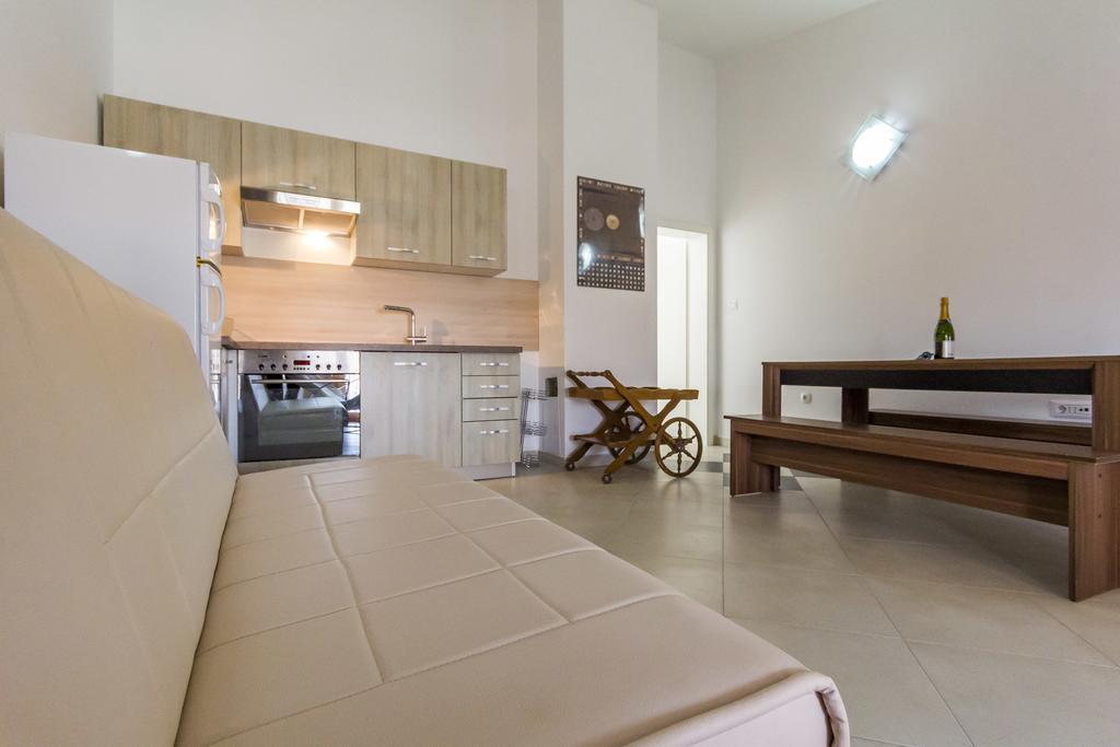Apartments Gloria Ližnjan Dış mekan fotoğraf
