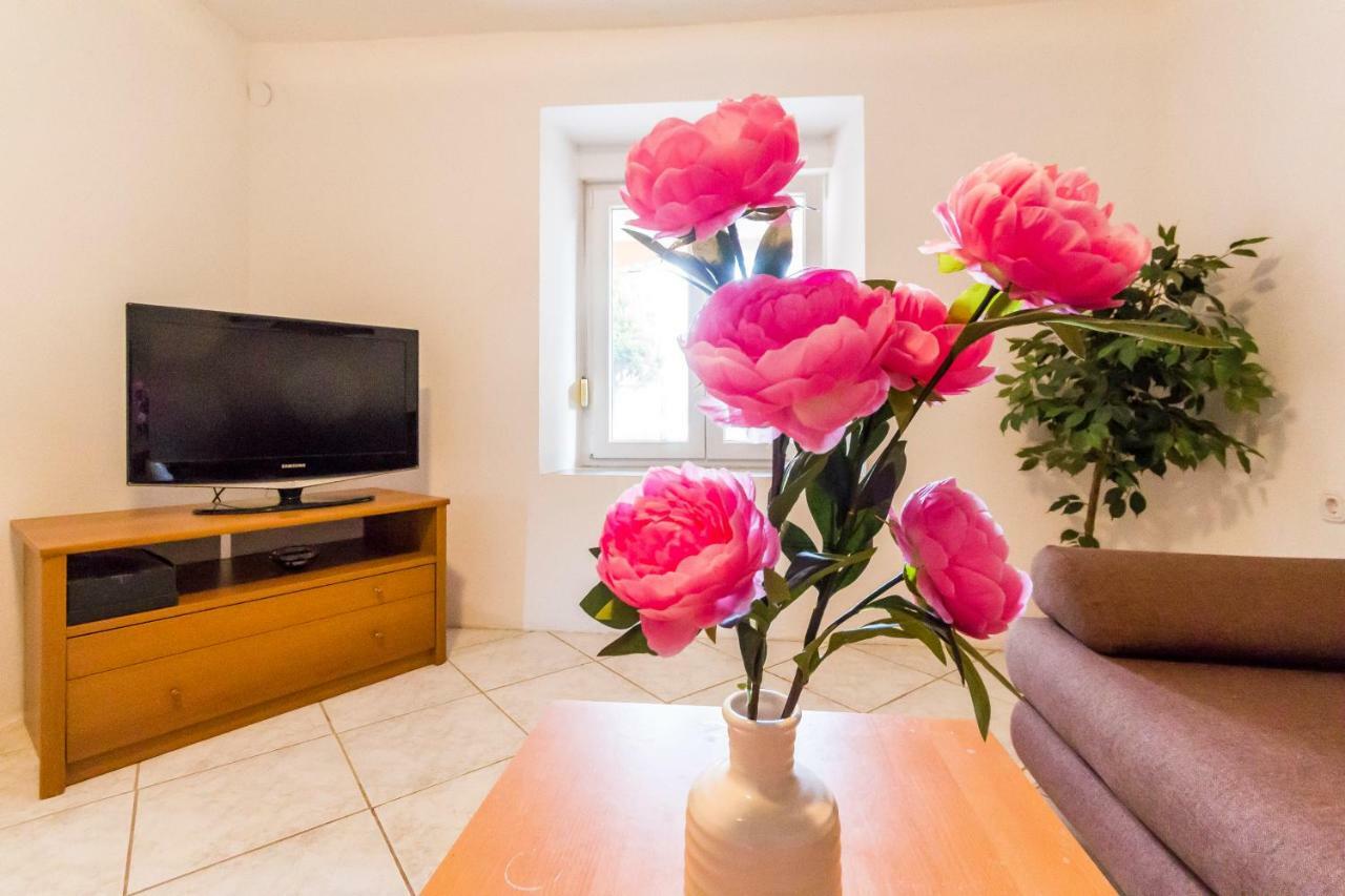 Apartments Gloria Ližnjan Dış mekan fotoğraf